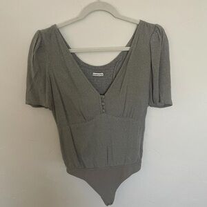 ABERCROMBIE & FITCH bodysuit blouse